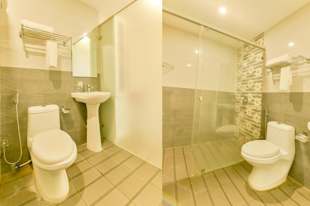 Hotel Vaccinated Staff - Oyo 15973 F Square Kochi Zewnętrze zdjęcie