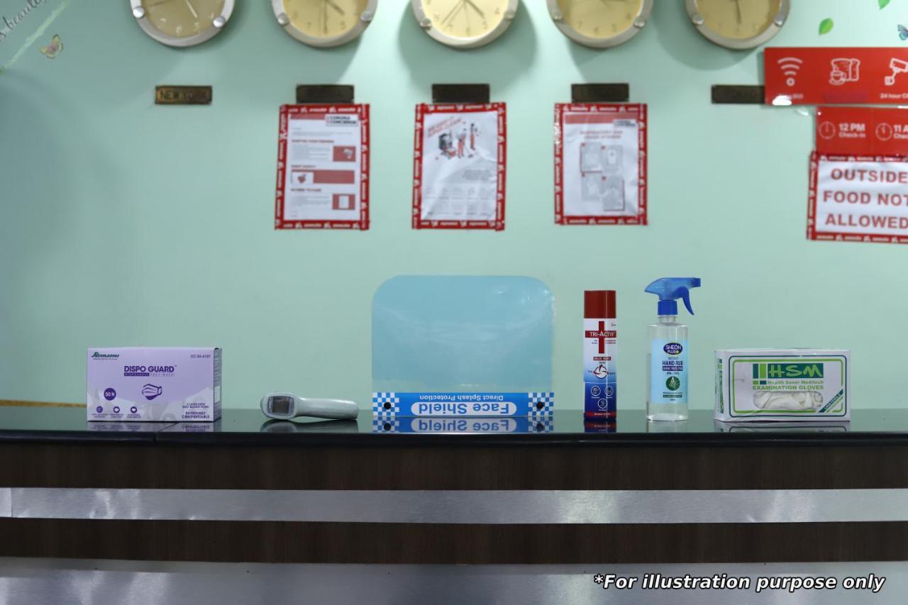 Hotel Vaccinated Staff - Oyo 15973 F Square Kochi Zewnętrze zdjęcie